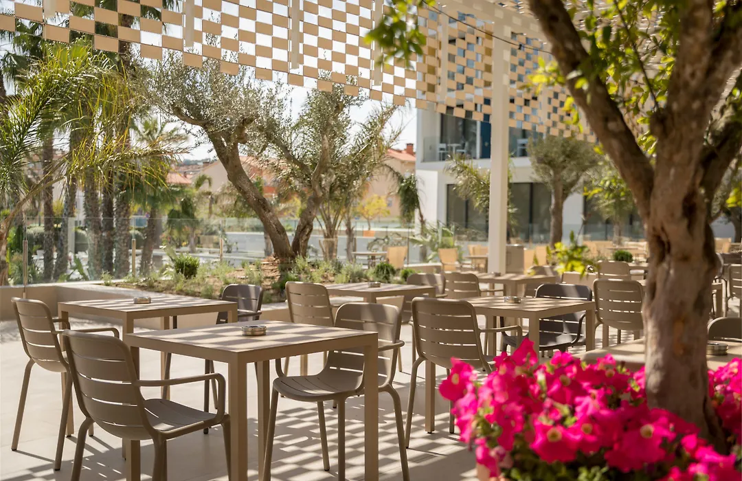 Aqua Hotel Silhouette & Spa - Adults Only-1